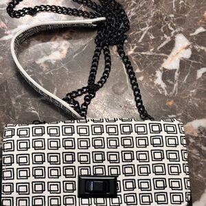 Black and White Geometric Patterned Women's Bag